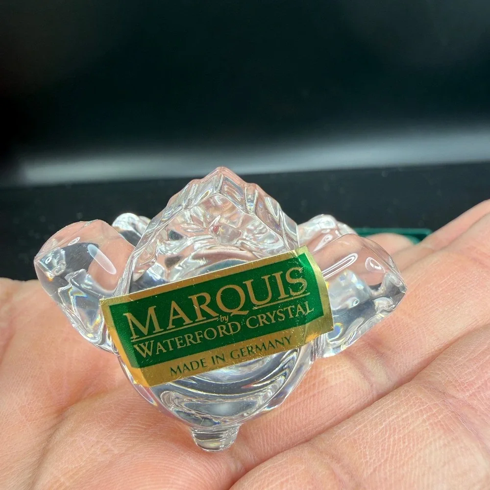 Marquis Waterford Crystal Gift Bear Ornament Christmas Endearments 5thSeries Box